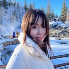 Portrait of Weijia Shi